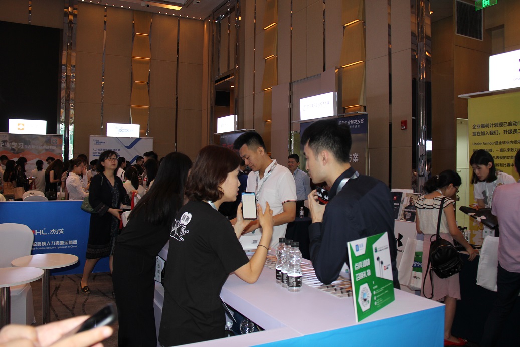 Image title Image title