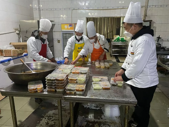 Image title Image title