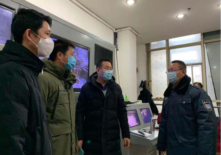 Image title Image title