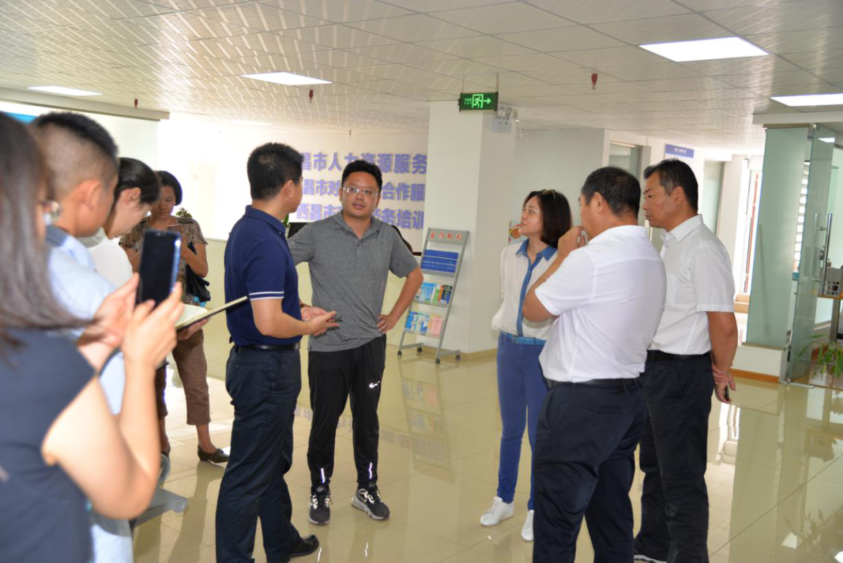 Image title Image title