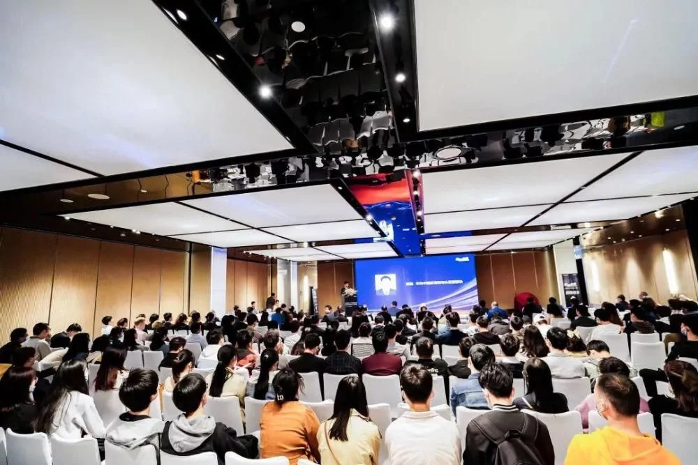 Image title Image title