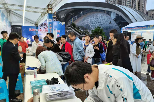 Image title Image title