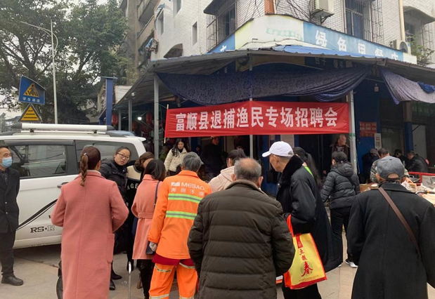 Image title Image title