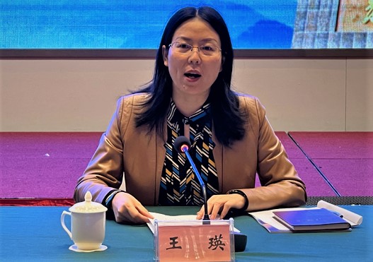 Image title Image title