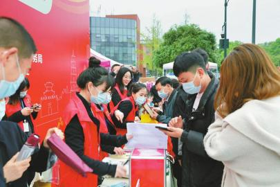 Image title Image title