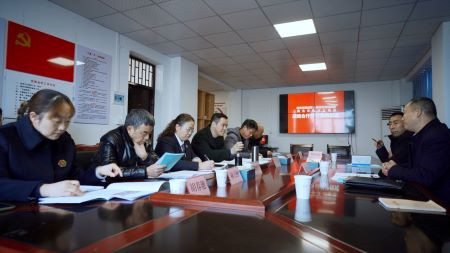 Image title Image title