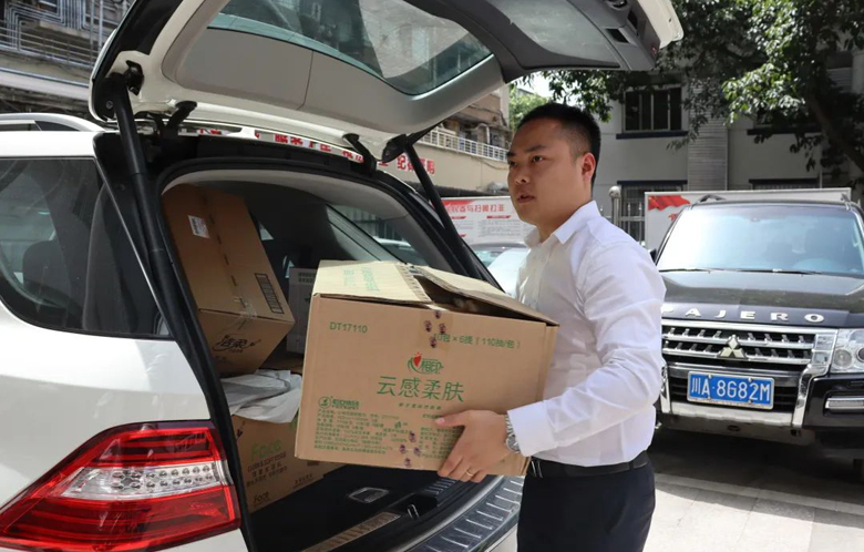 Image title Image title