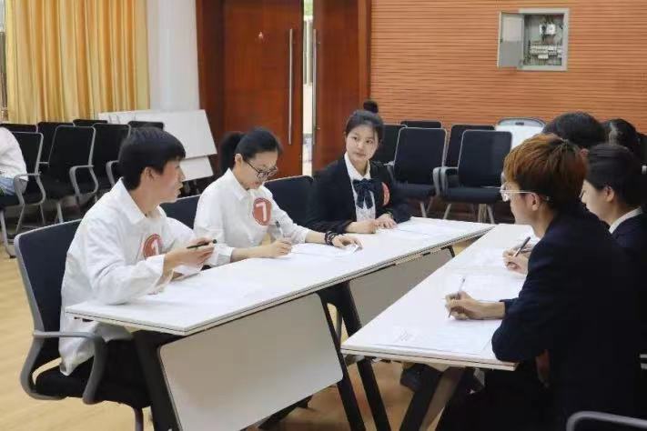 Image title Image title