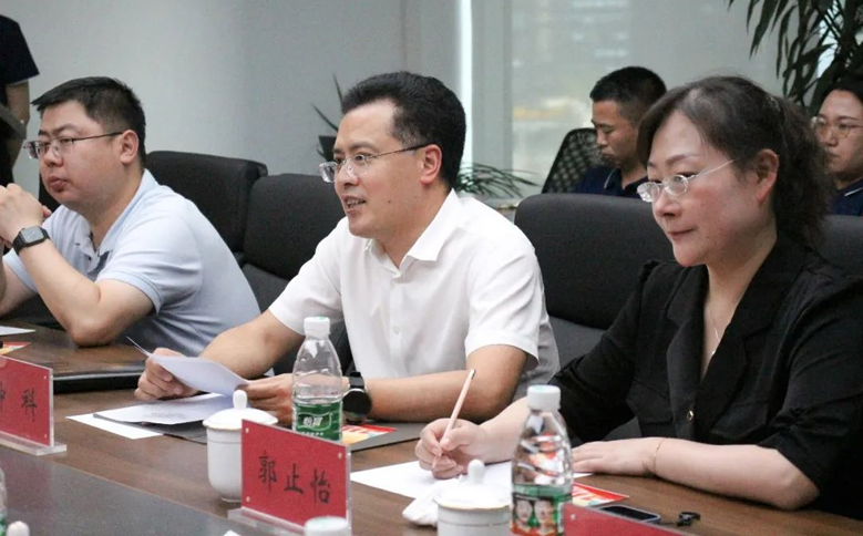 Image title Image title